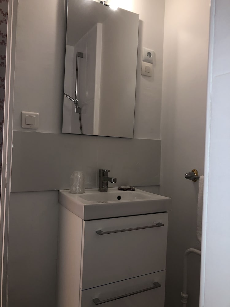 Hotel Residence Champerret 41/42