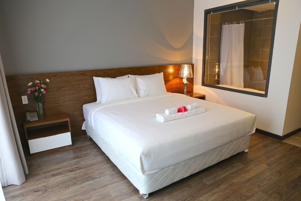 Thao Trang Laluxe Hotel 16/50