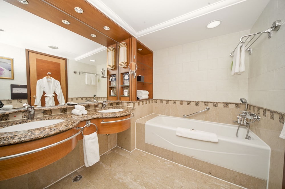Swissotel Beijing Hong Kong Macau Center 45/47