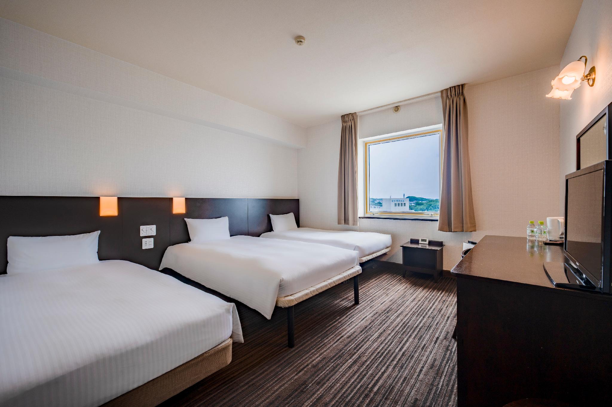 Semi Room, Triple, Single Bed, 2 Semi Double Beds