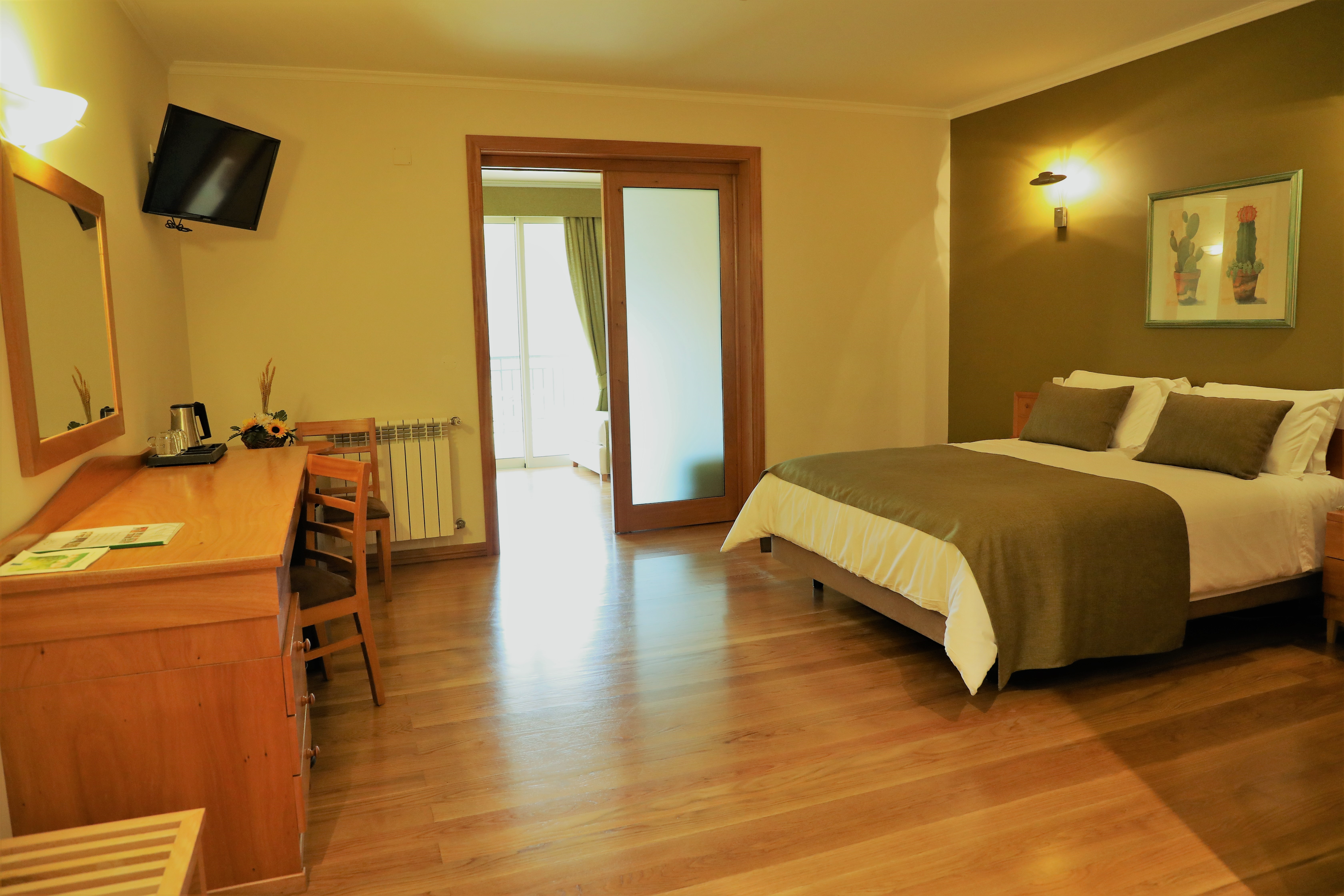 Room at Eira do Serrado Hotel and Spa, CAMARA DE LOBOS