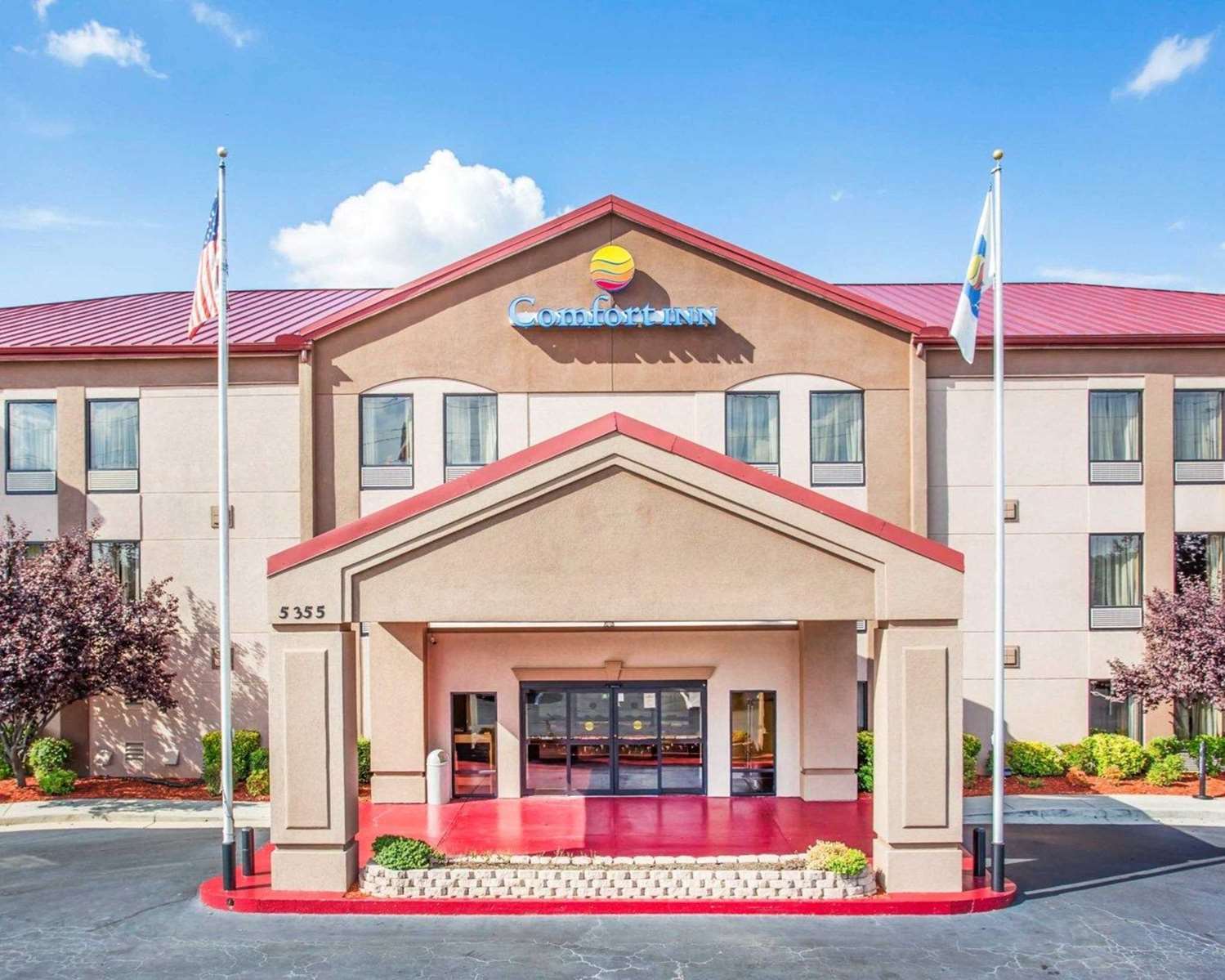Comfort Inn Suites At Stone Mountain 1/39