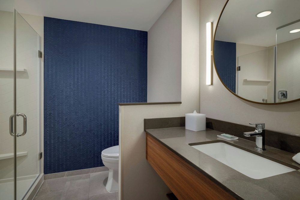 Fairfield By Marriott Inn & Suites Lancaster 36/39