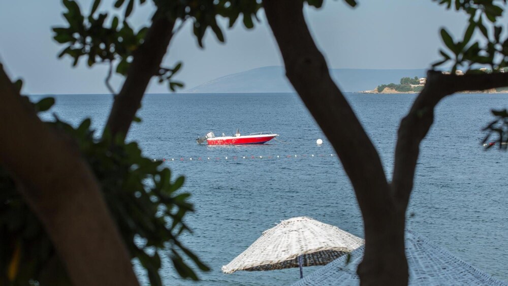 Teos Ormanci Tatil Koyu 20/26