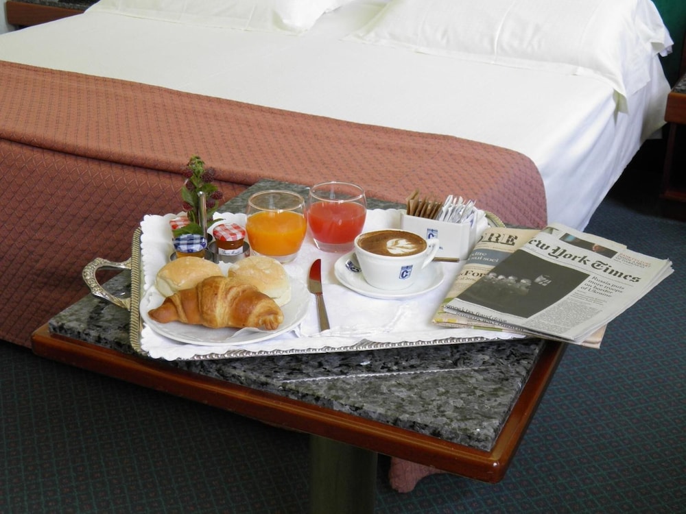 Hotel Crivis 37/51