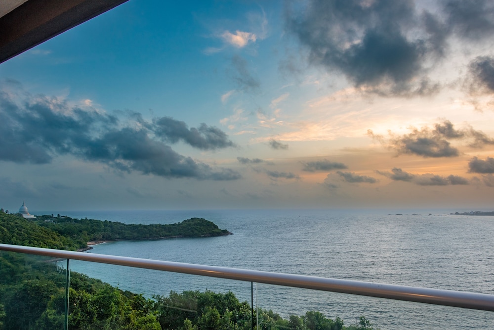 Agnus Luxury Villa - Unawatuna 59/68