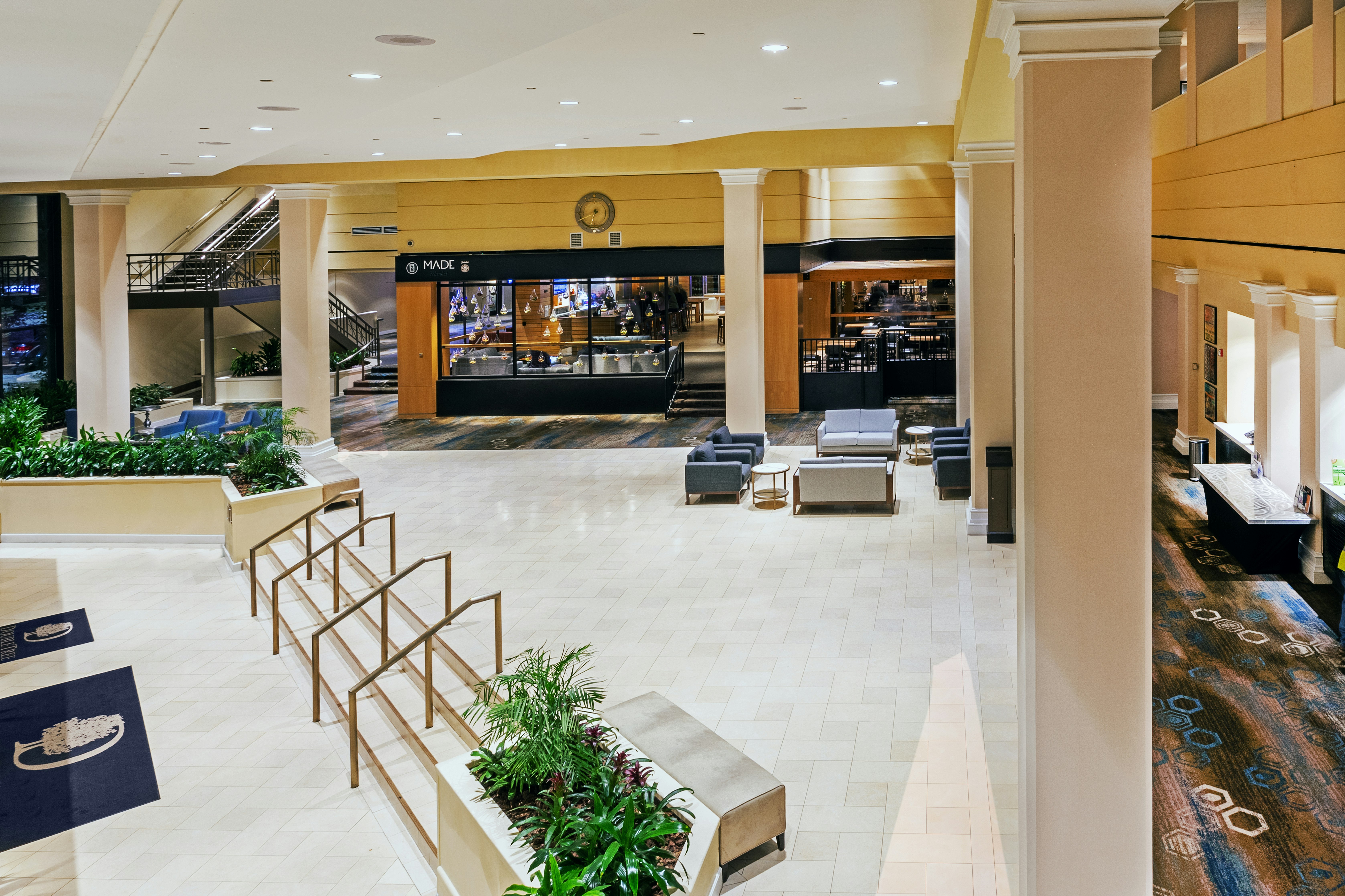 Doubletree Hotel Tulsa Downtown 7/40