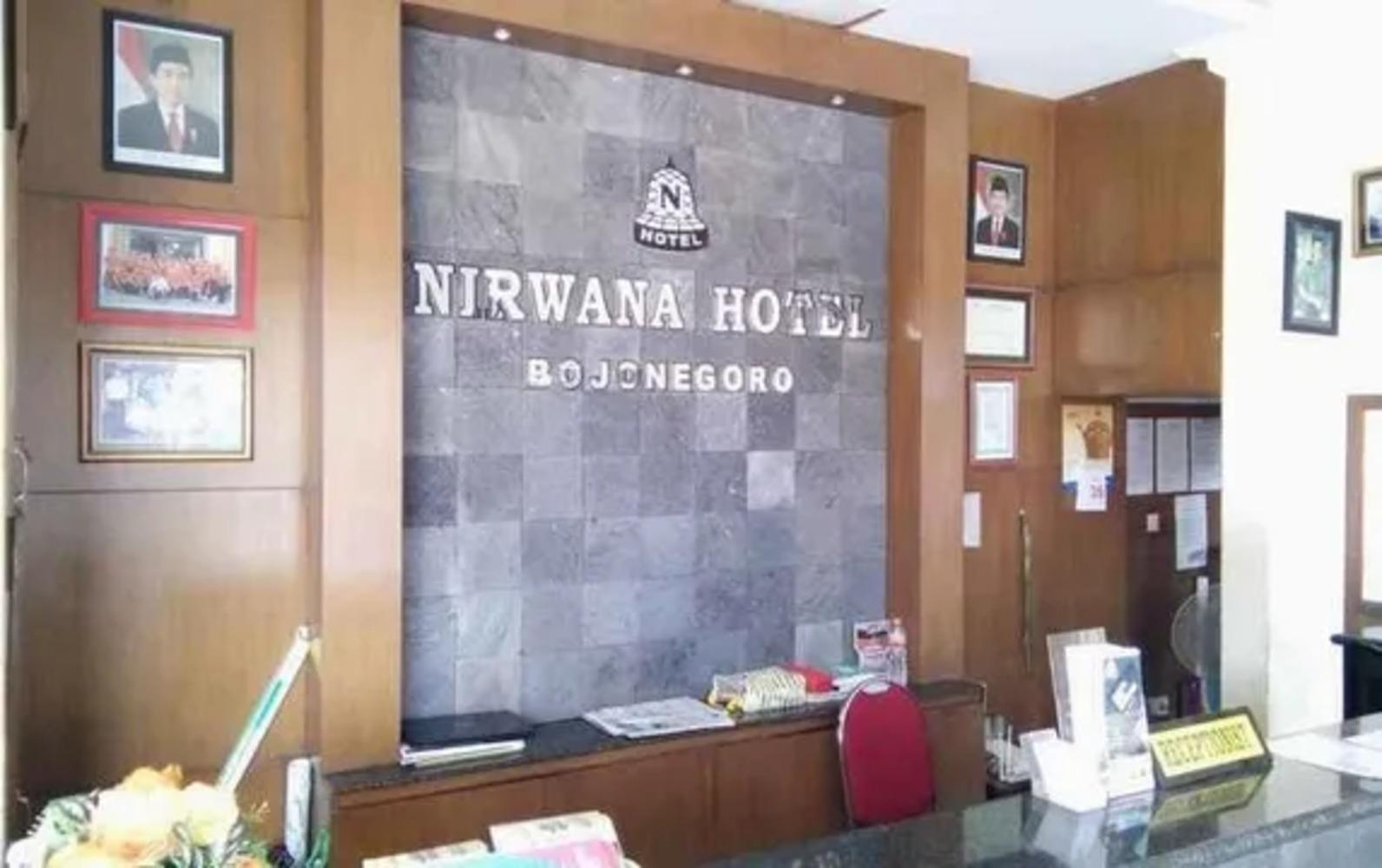 Nirwarna Hotel Bojonegoro 7/24