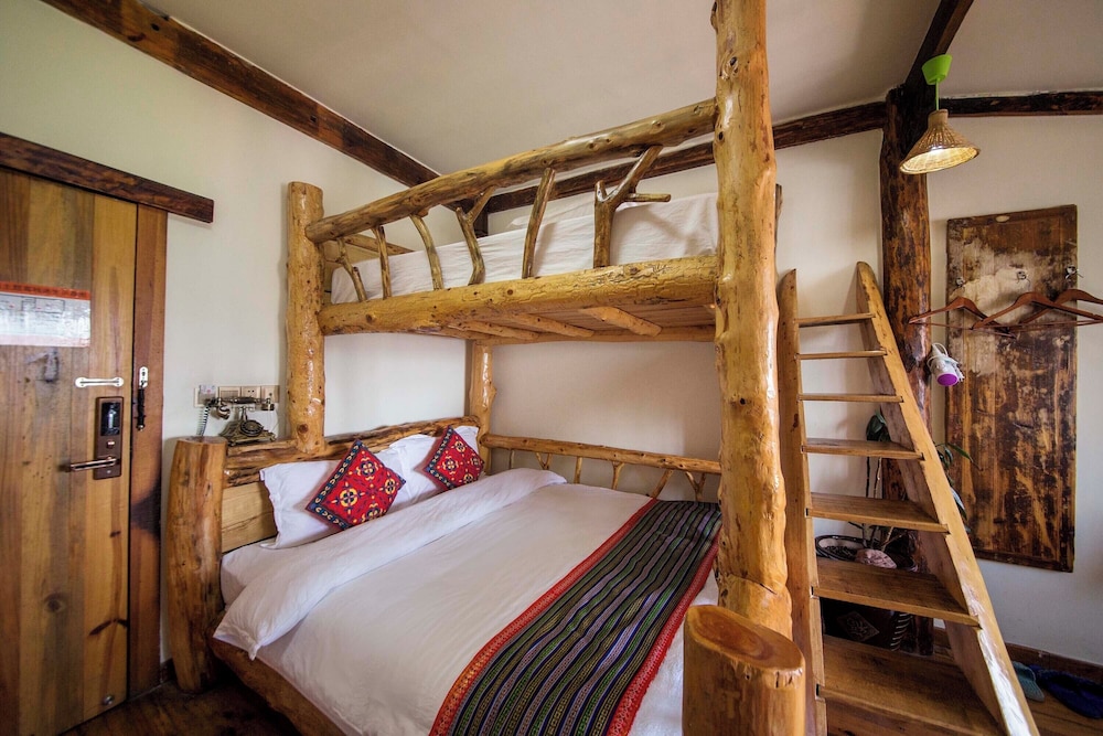 Xiangxi Dreamweaver Inn 21/50