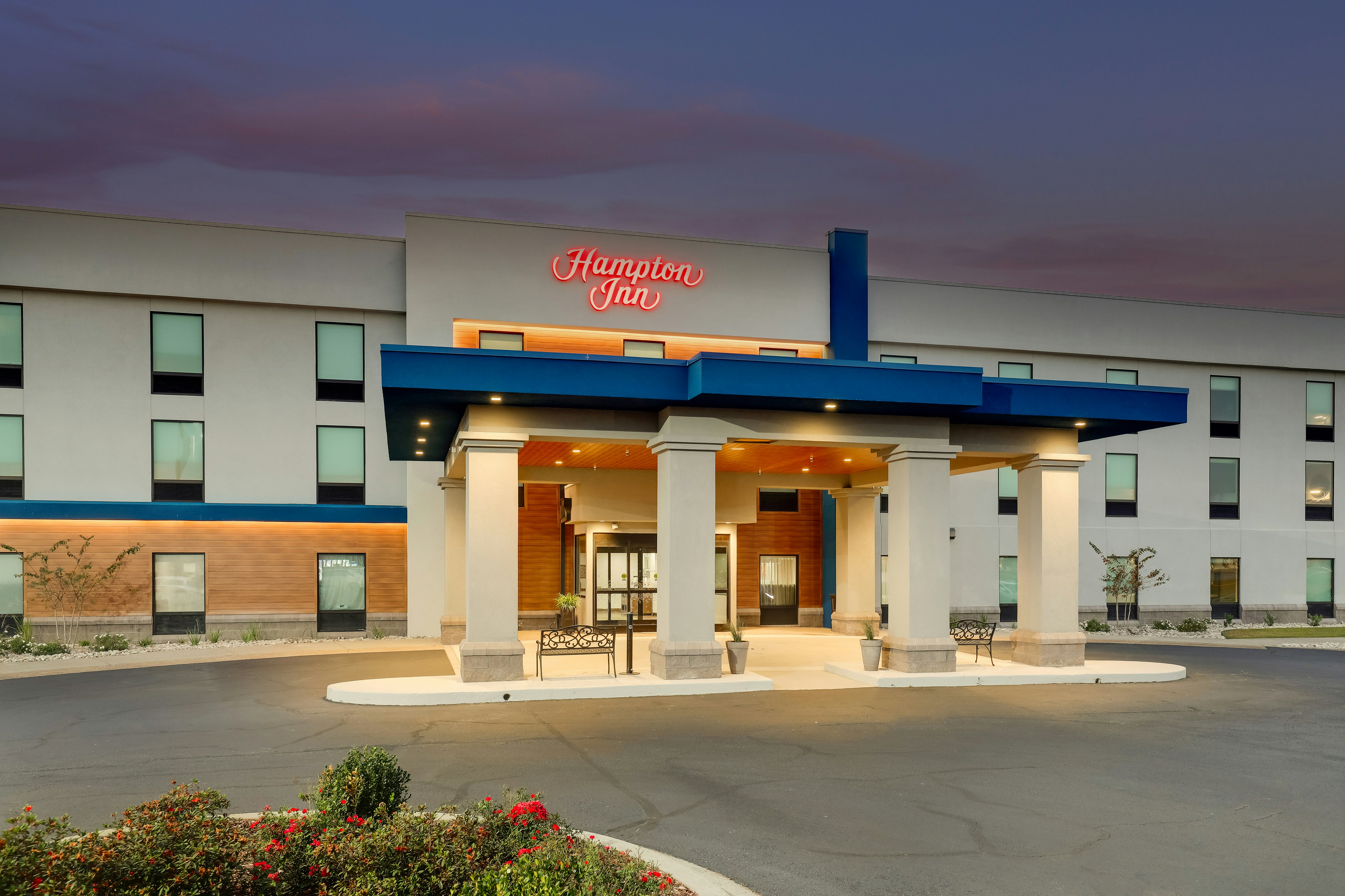 Hampton Inn Moultrie 3/55