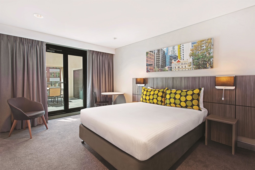 ibis Styles Sydney Central 27/80