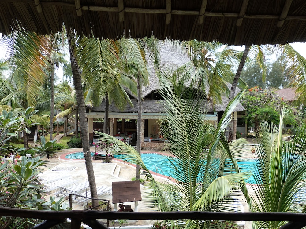 Aquarius Club International Resort - All Inclusive 35/40