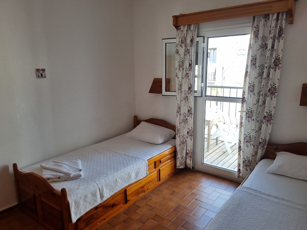 Berg Hotel 7/50