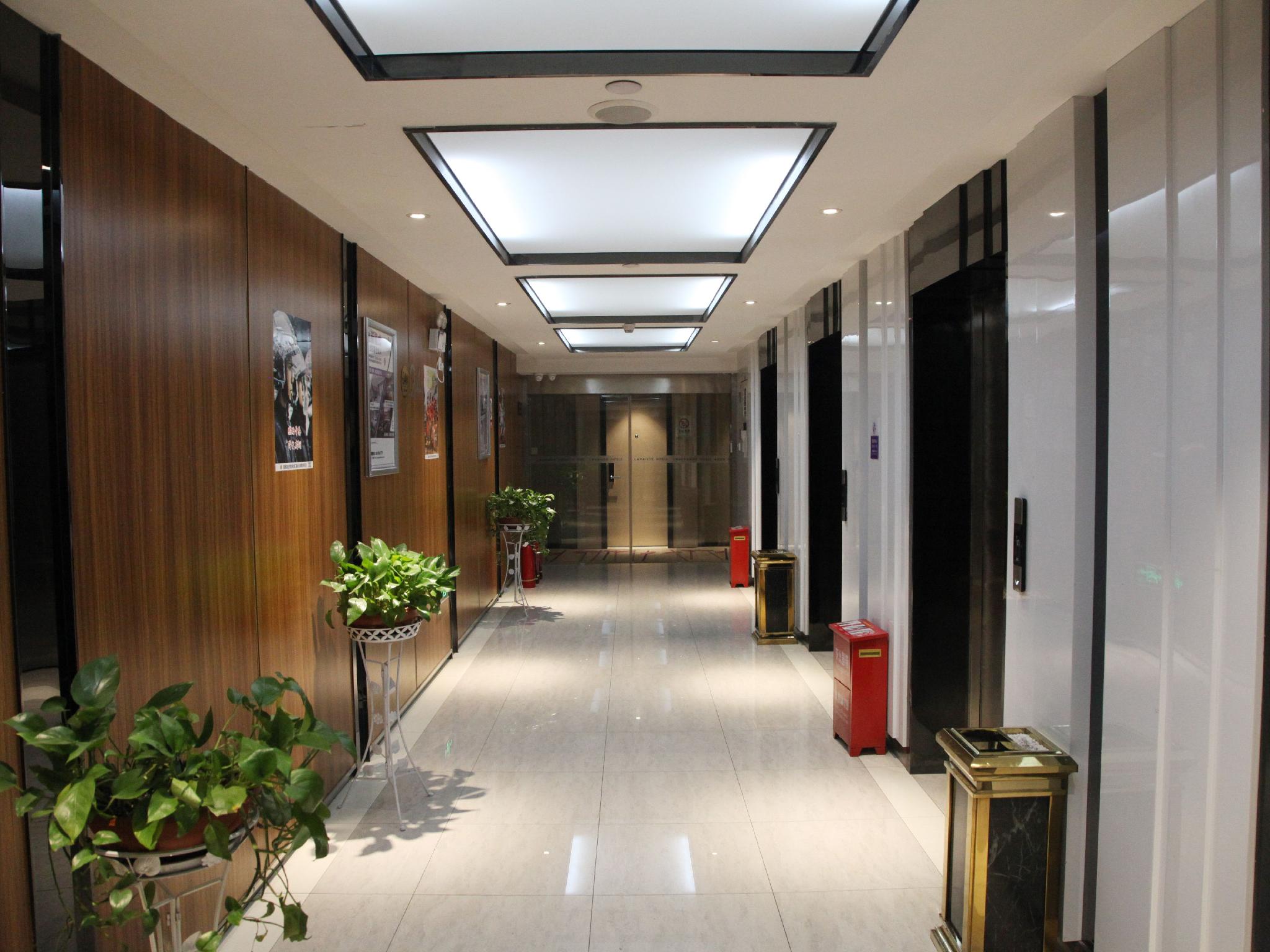 Lavande Hotel (Wuhan Wuchang Railway Station Square) 9/19