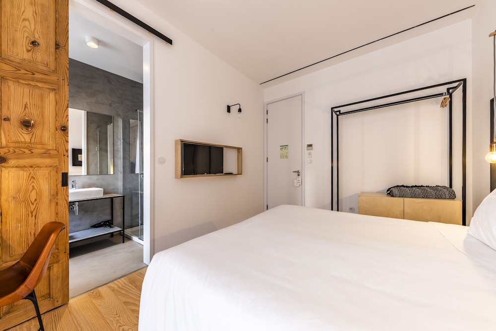 SAPIENTIA BOUTIQUE HOTEL 17/73