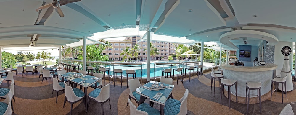 Be Grand Resort Bohol 30/50