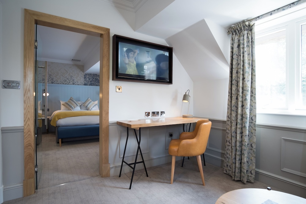 Solent Hotel and Spa 105/110