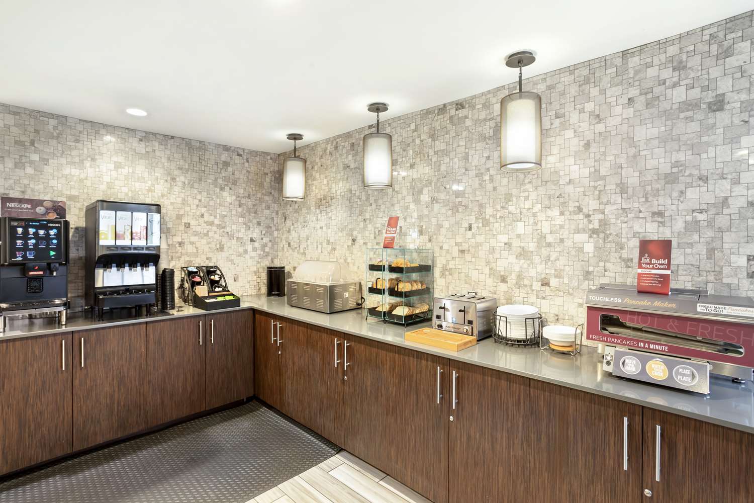Best Western Plus Fairfield Hotel 30/30