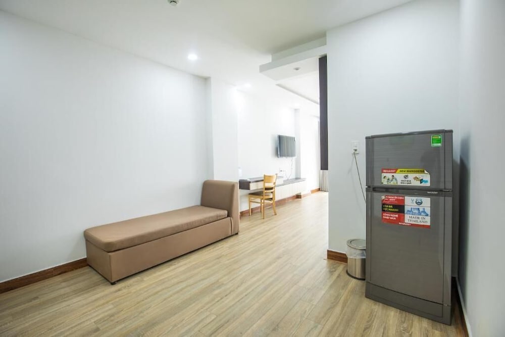 Manchester Hotel & Apartment 38/41