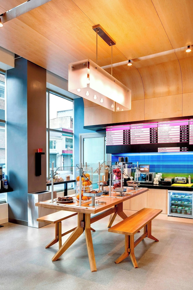 Aloft New York Brooklyn 37/48