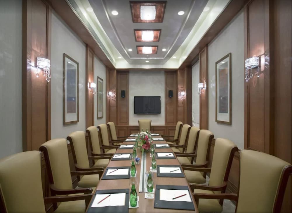 Royal Tulip Navi Mumbai 55/60