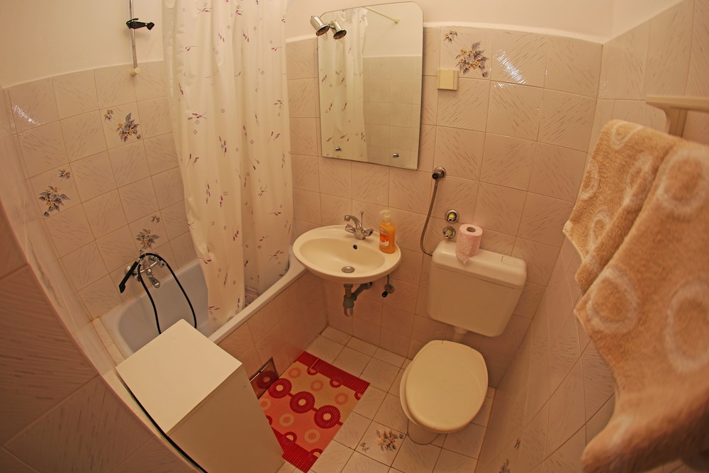 Apartmani Zvjezdana 42/43