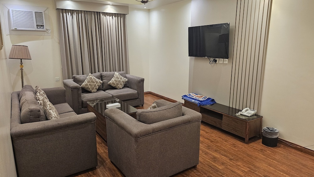 Saad Palace Residential Units 12/23