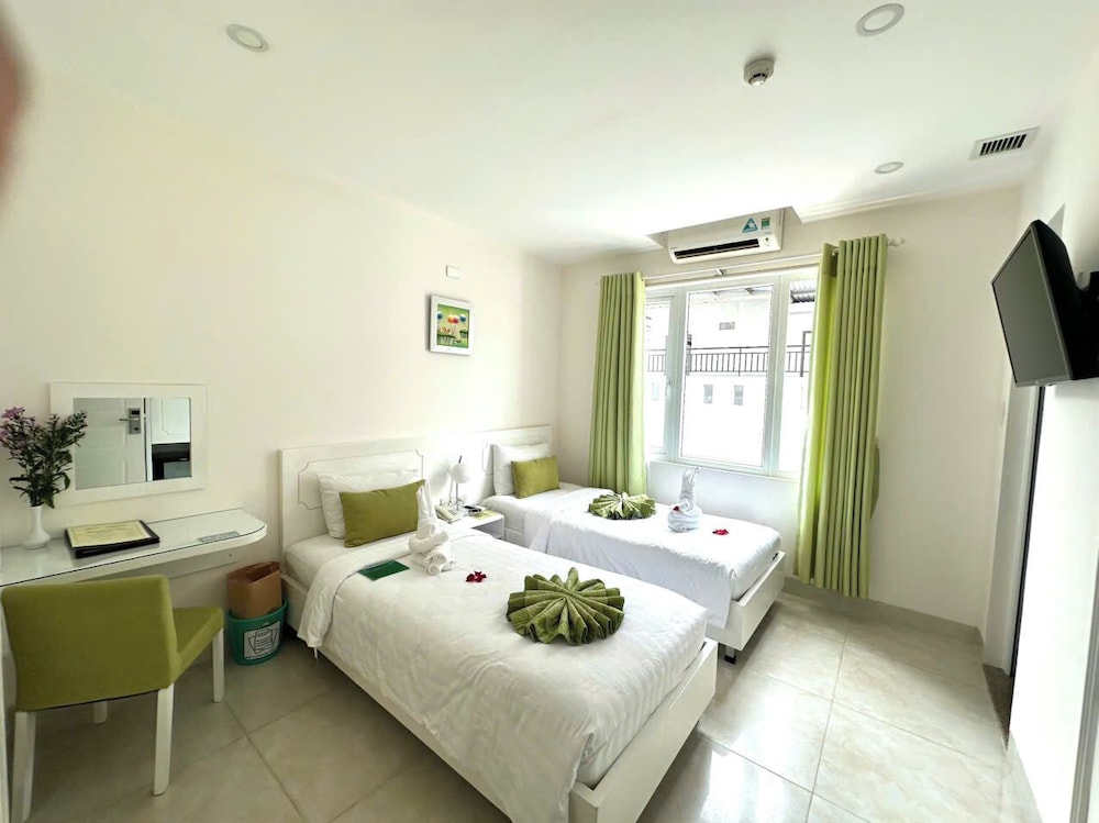 SUPERIOR, TWIN BEDS