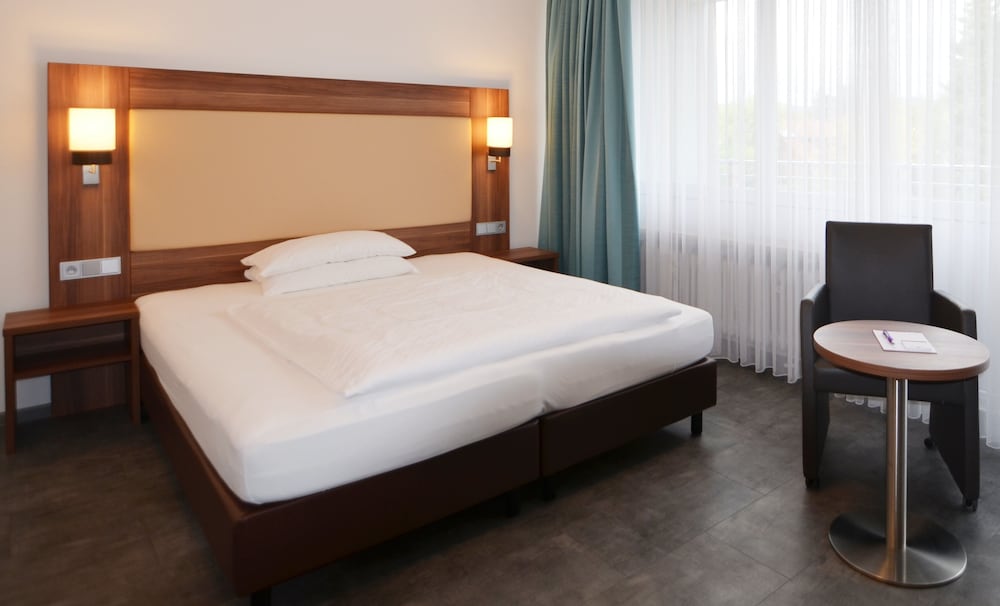 Neu Heidelberg - Guesthouse & Apartments 12/50