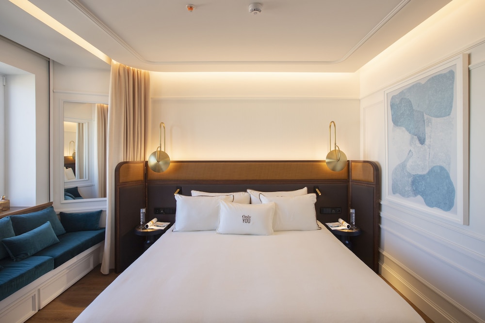 PREMIUM, TWIN BEDS