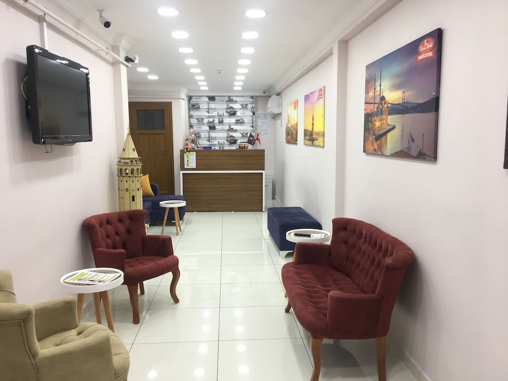 Tavra Hotel 25/34