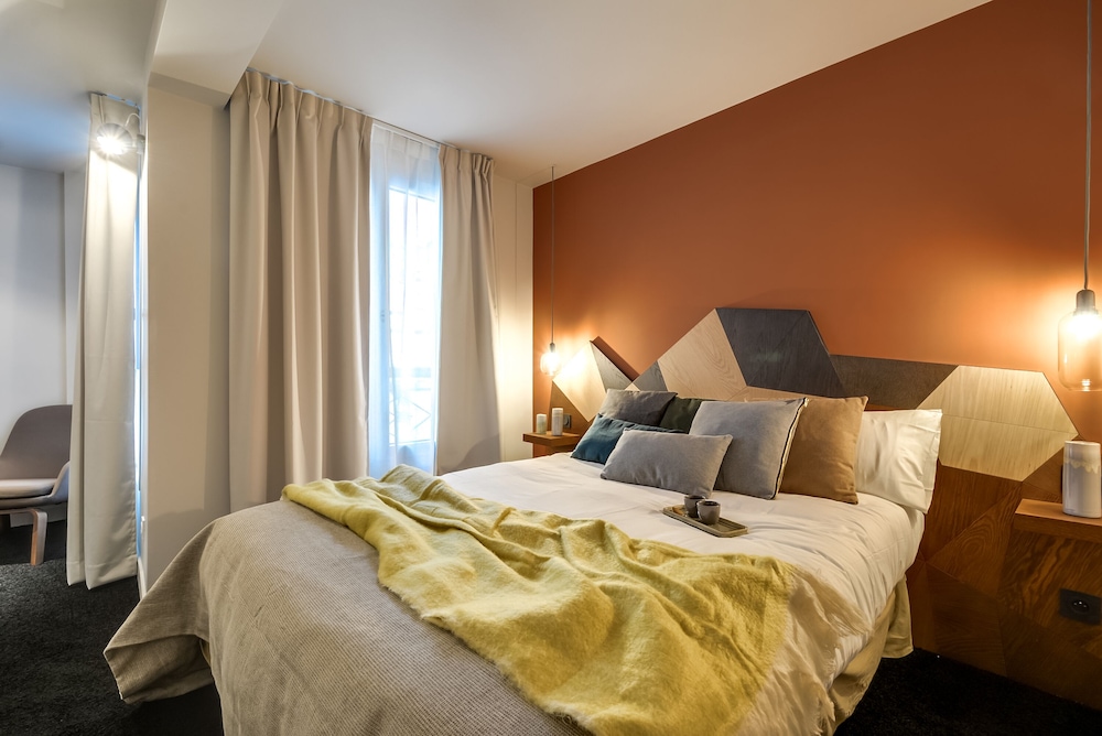 Le Wit Hotel (ex Mattle) 18/44