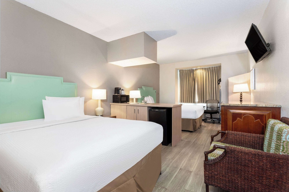 STUDIO, SUITE, 2 QUEEN BEDS