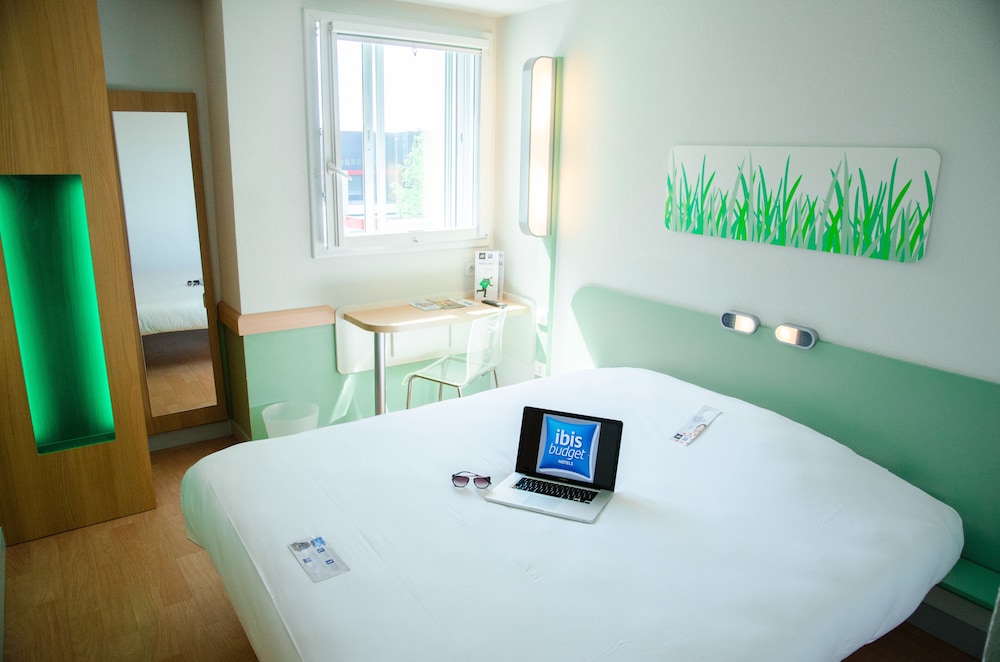 IBIS BUDGET AEROPORT LE BOURGET GARONOR 15/41