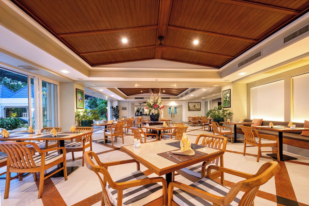 Andaman Beach Suites Hotel 54/69
