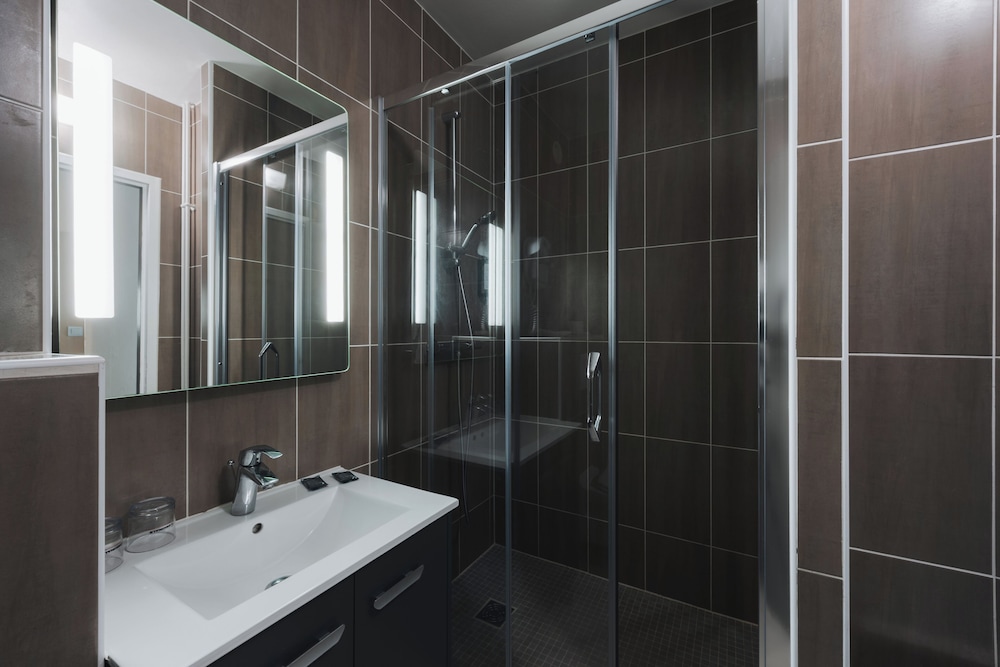 Hotel Causse Comtal 84/84