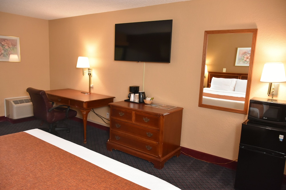 Ontario Airport Inn 41/60