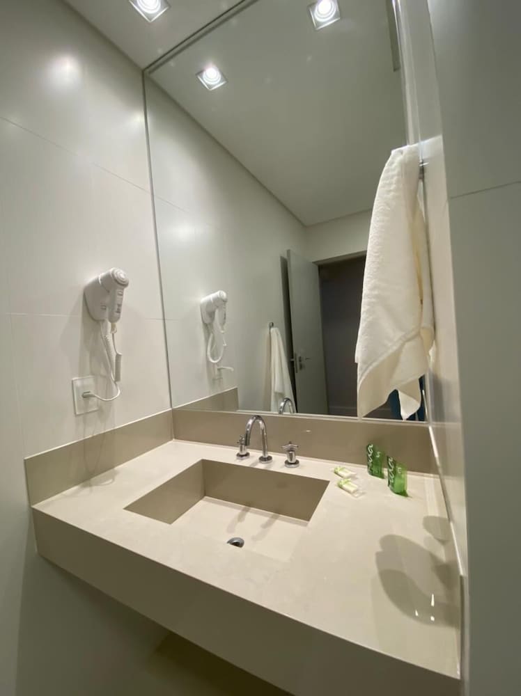 Keep Suites Hotel 33/34