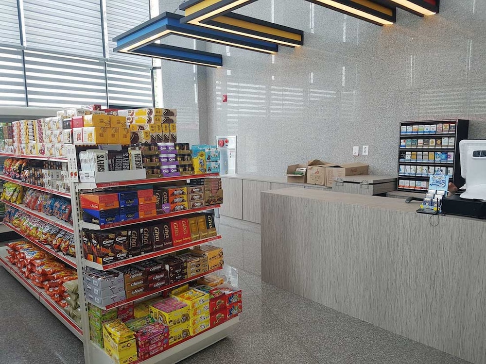 Yangyang International Airport Hotel 4/48