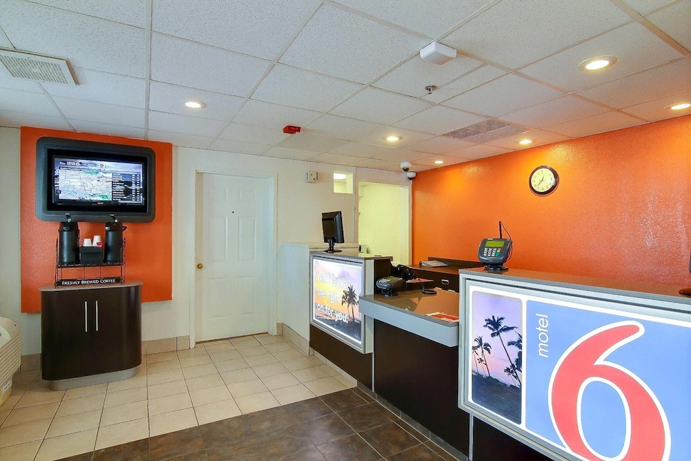 Motel6 Ventura, CA - South 9/61