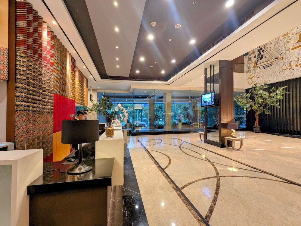 Grand Zuri Jababeka Cikarang 9/68