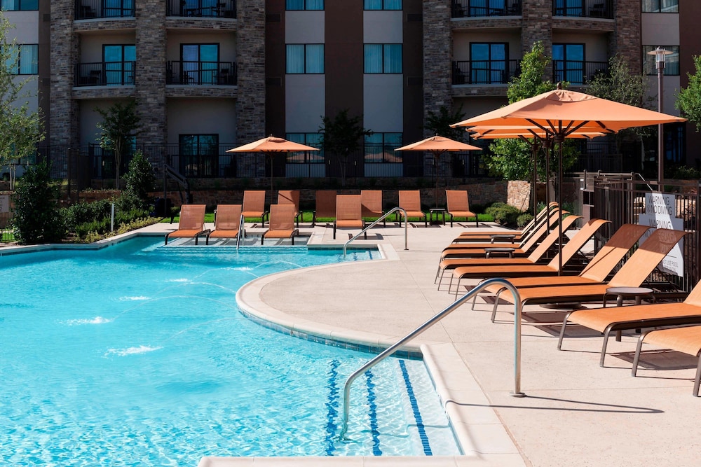 Courtyard Fort Worth At Alliance Town Center in KELLER - TX