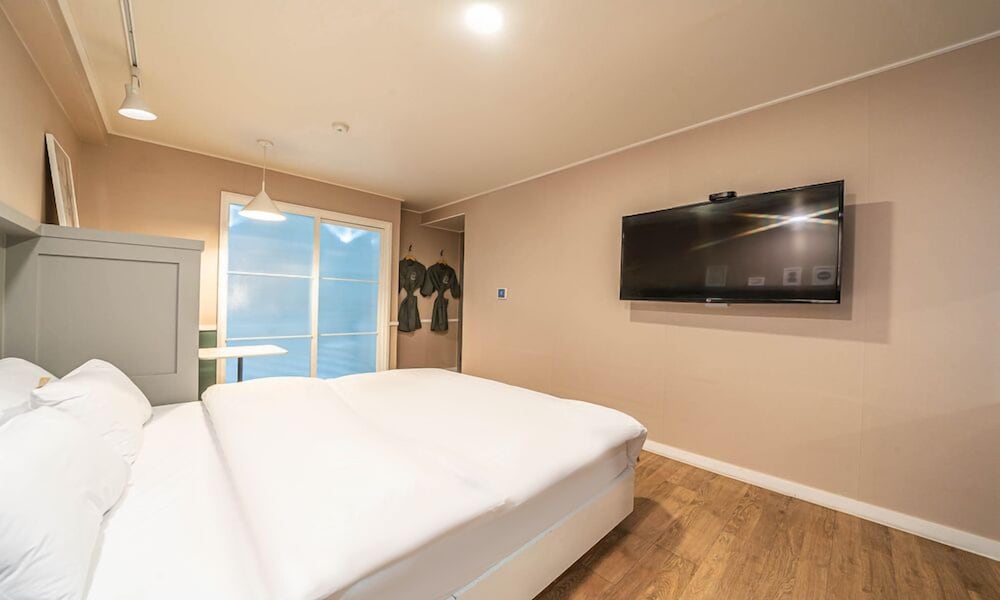Sintanjin Hotel Box Daejeon 9/50