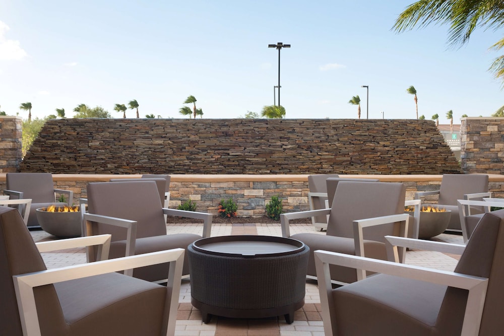 Embassy Suites By Hilton Mcallen Convention Center 7/56