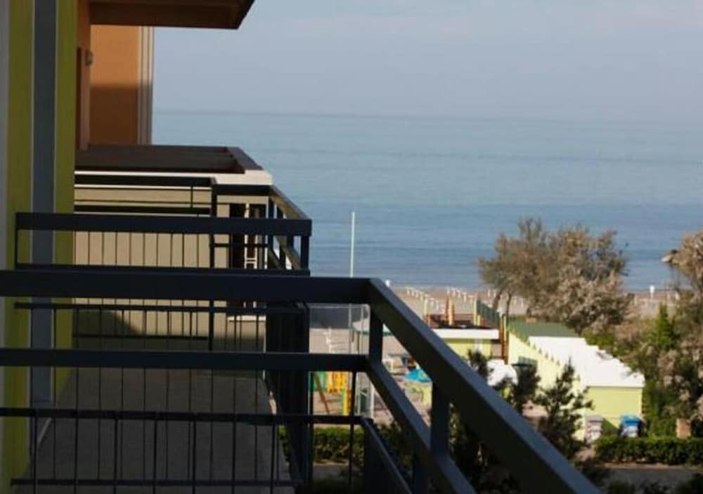 Hotel Italy 45/50