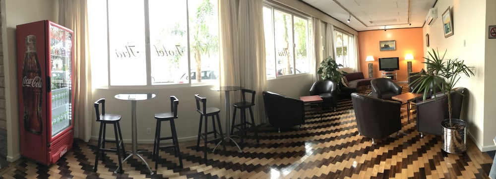 Ibia Hotel 6/18