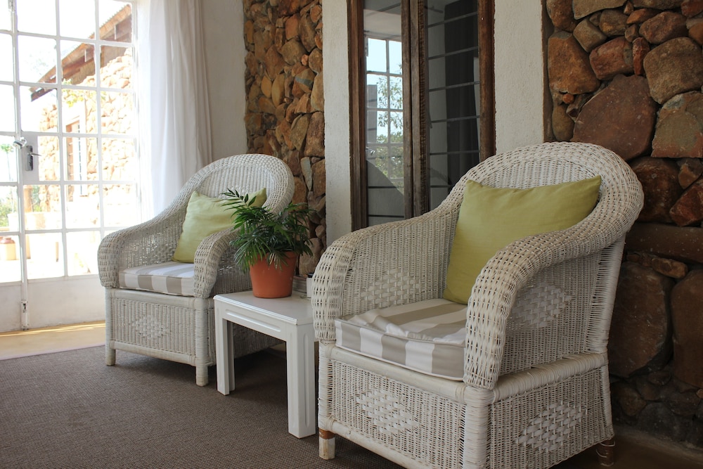 Ashbourne Country Escape 24/44
