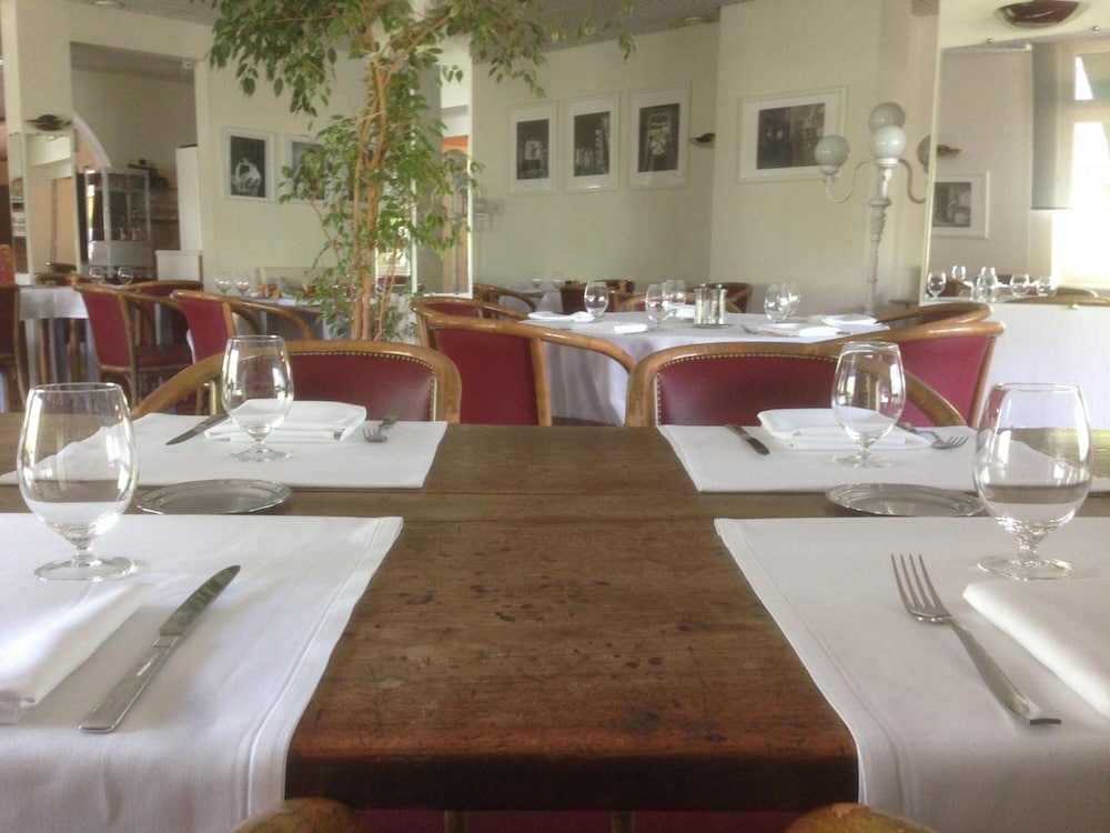 Hotel Du Lion D Argent Et Des Tanneries 35/50