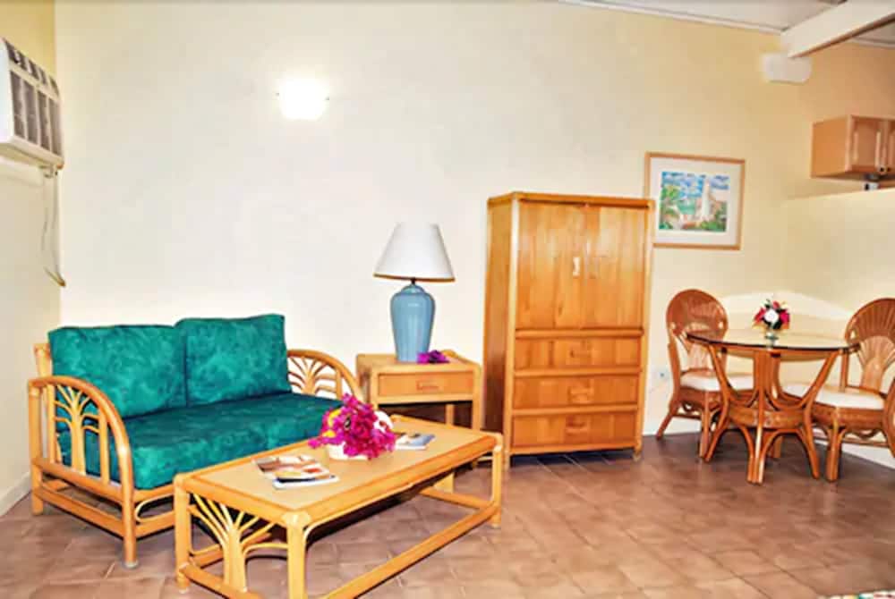 Sugar Bay Club 21/50