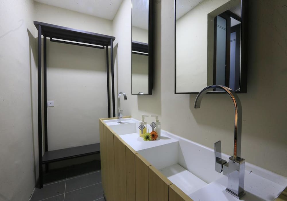 VI Boutique Hotel 34/36